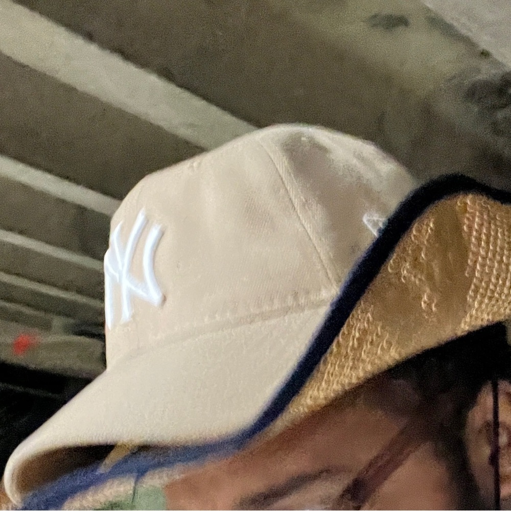 Meet your Posher, Isaac